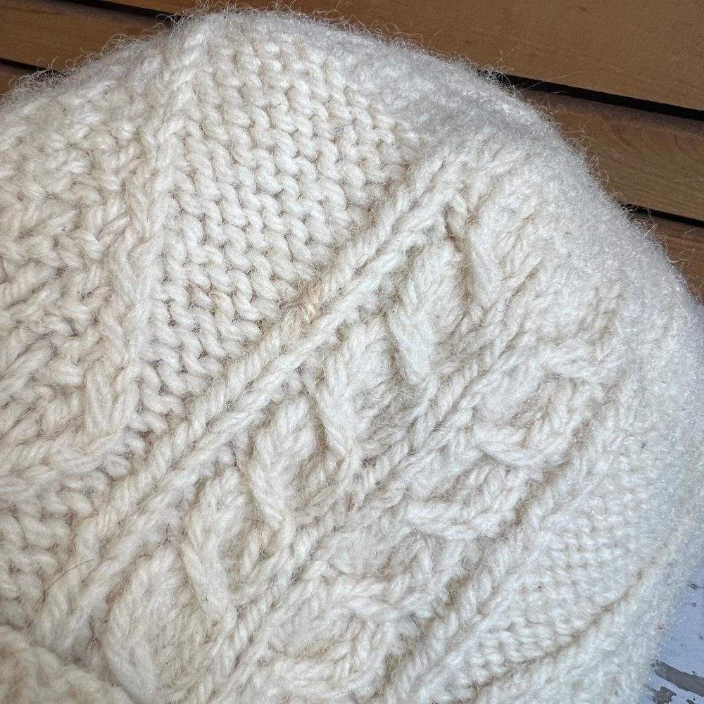 Vintage 80s Burberrys Irish Wool Diamond Cable Knit Fair Isle Beanie Hat - Picture 5 of 9